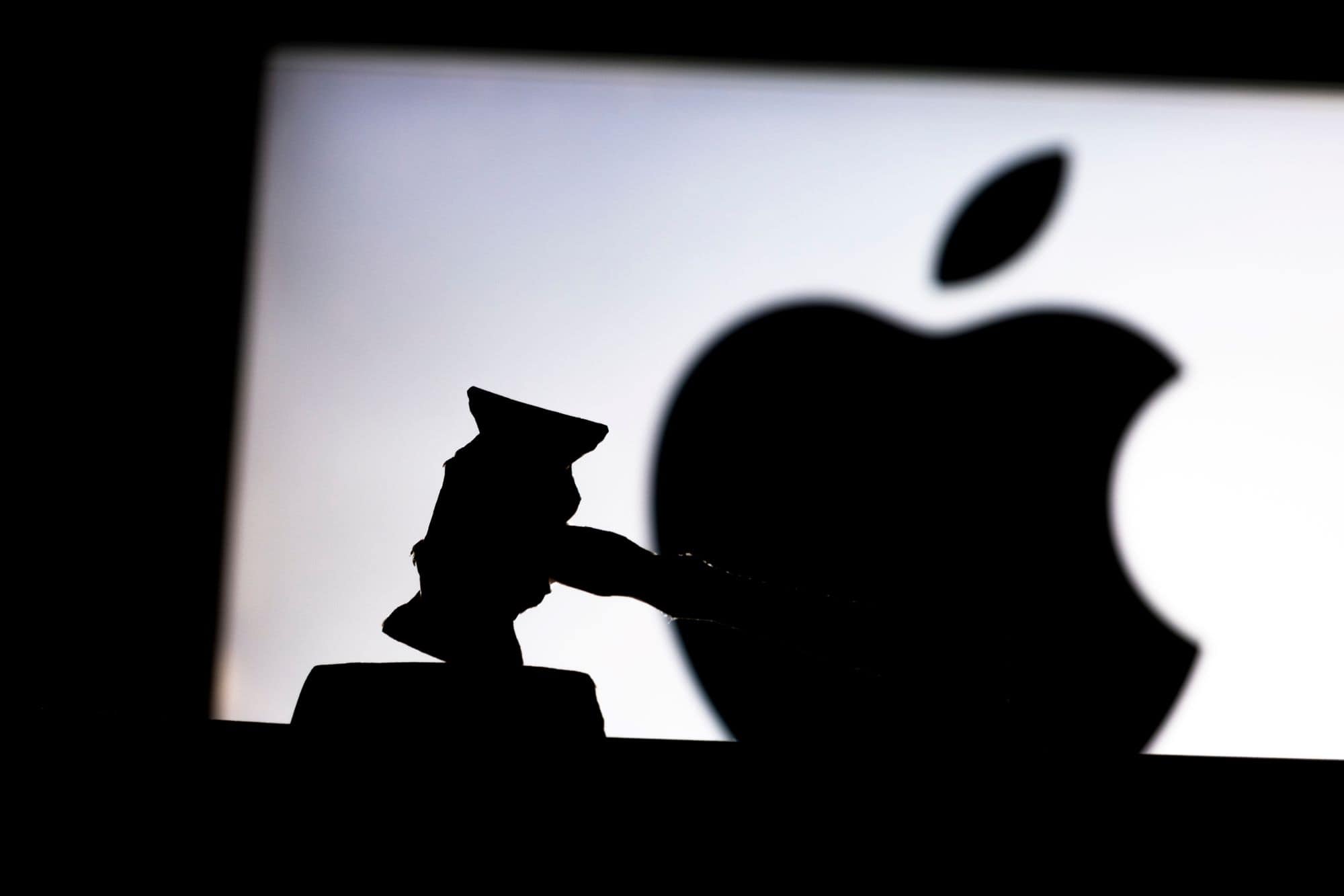 Apple é processada nos EUA por suposta discriminação religiosa contra funcionário judaico - Imagem do artigo