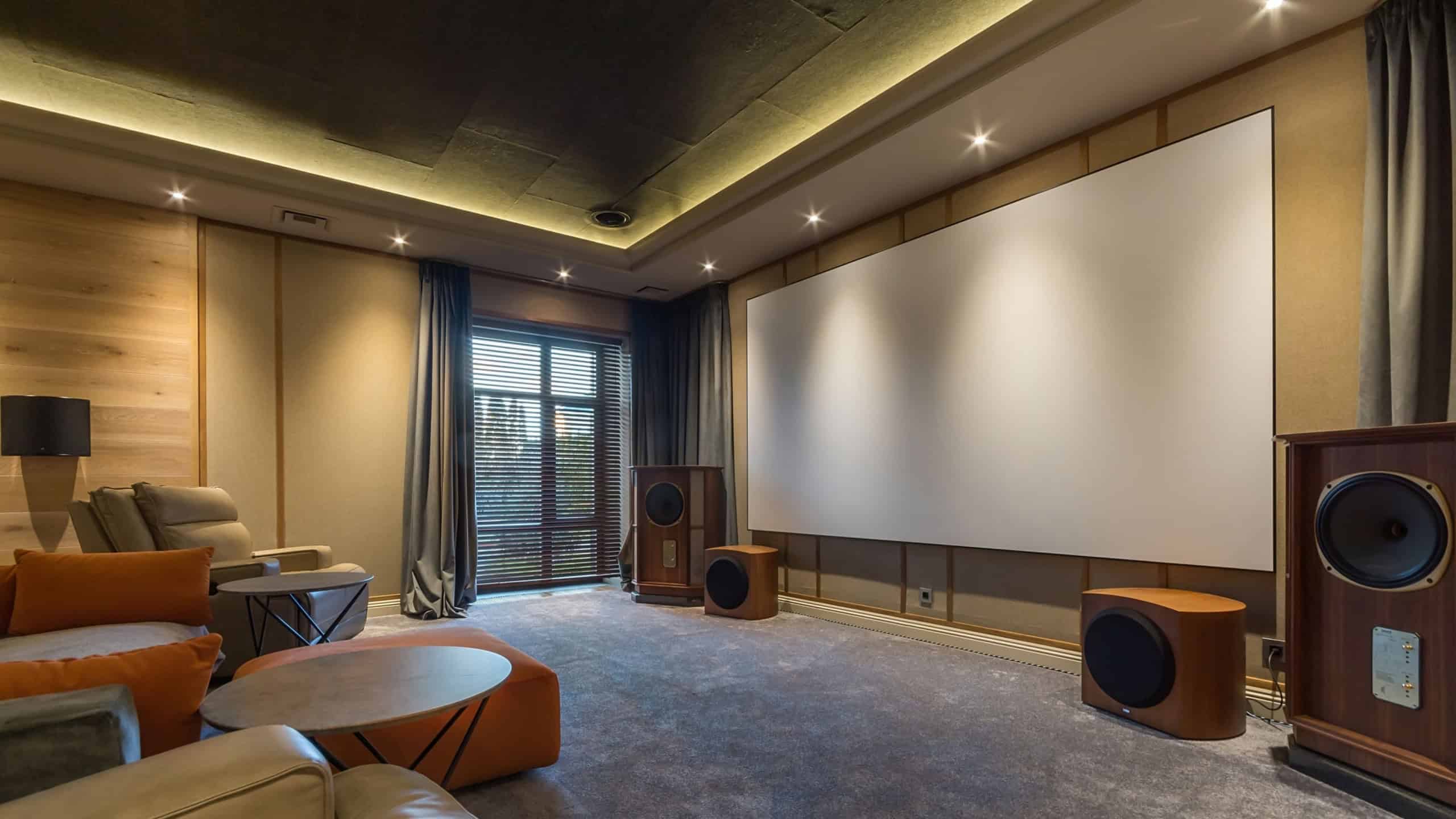 Tecnologia de som surround amplia imersão em filmes, músicas e jogos - Imagem do artigo