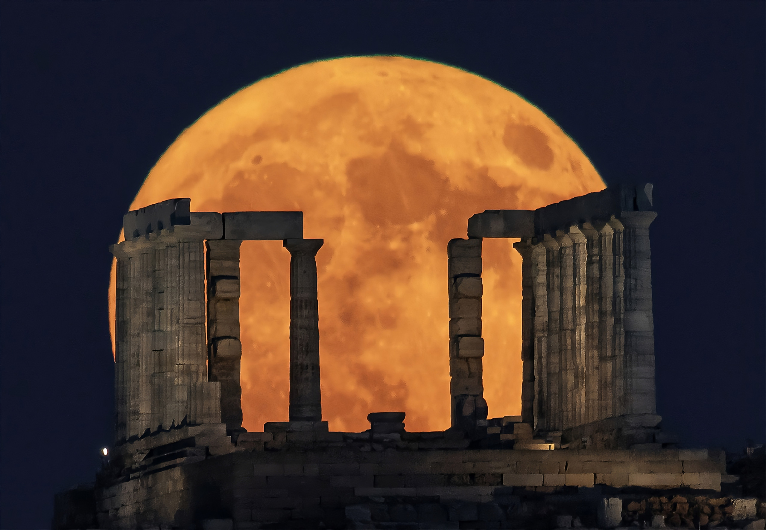 Primeira Superlua de 2025 será vista nesta terça-feira com brilho até 30% maior - Imagem do artigo