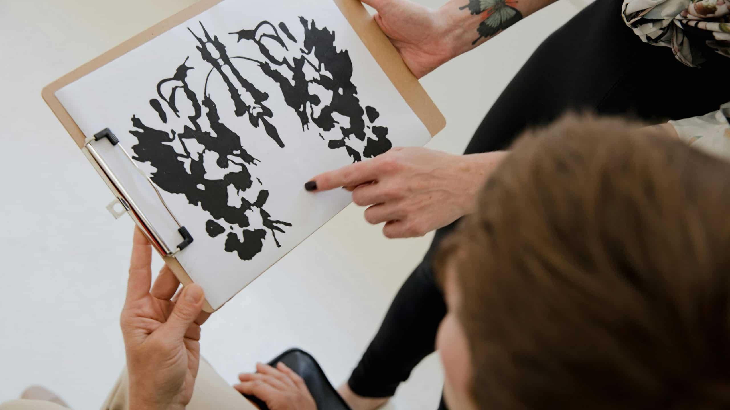 Teste de Rorschach: como funciona o exame psicológico baseado em manchas de tinta - Imagem do artigo