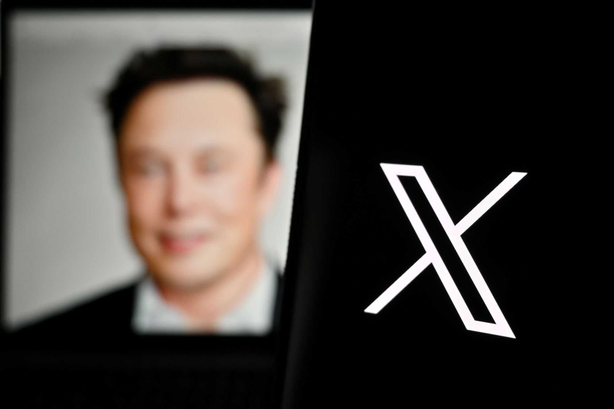 Musk fecha acordo confidencial com ex-diretoria do X demitida após compra da plataforma - Imagem do artigo