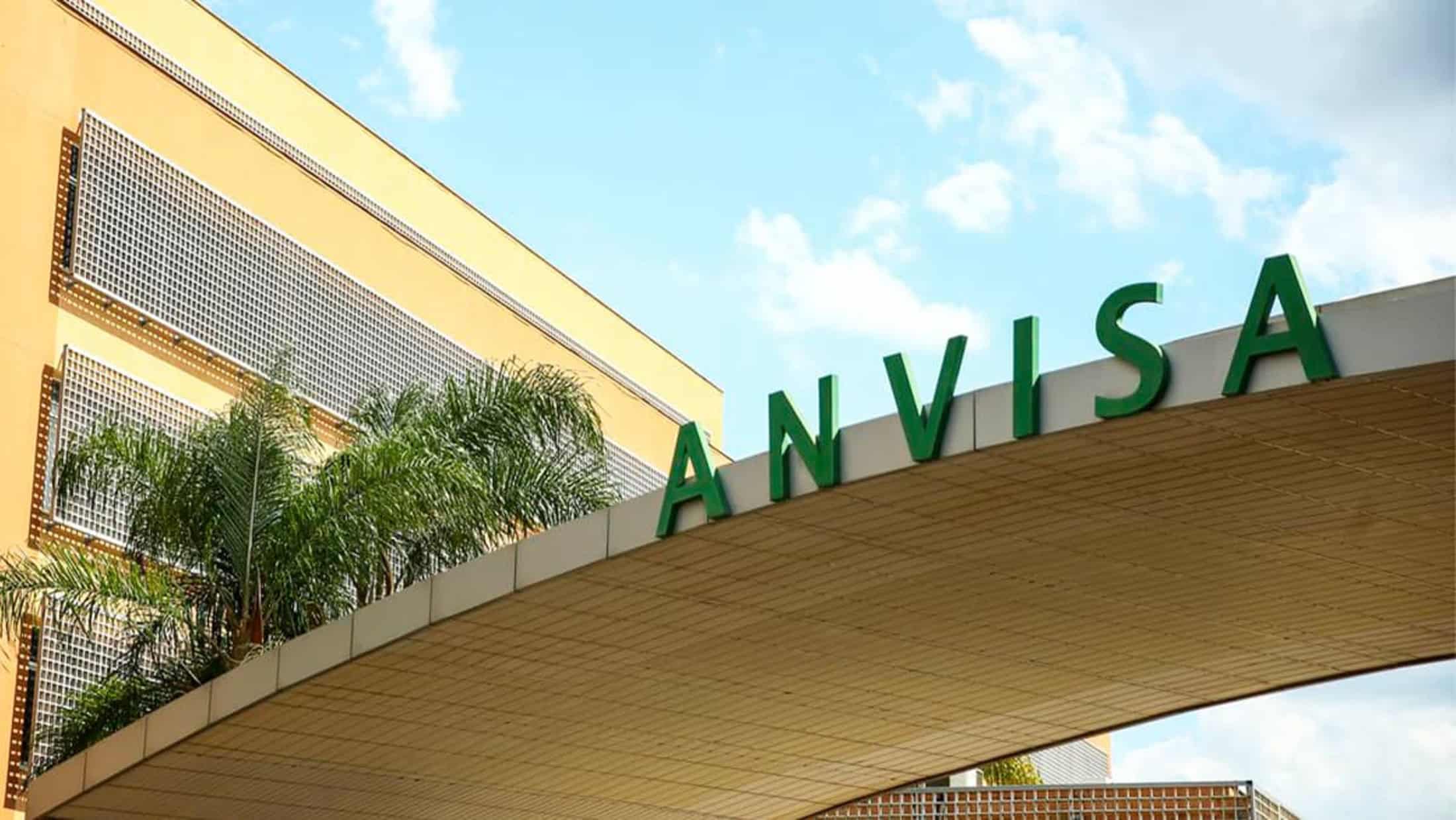 Anvisa interdita lotes de anestésico e antibiótico por risco de contaminação - Imagem do artigo