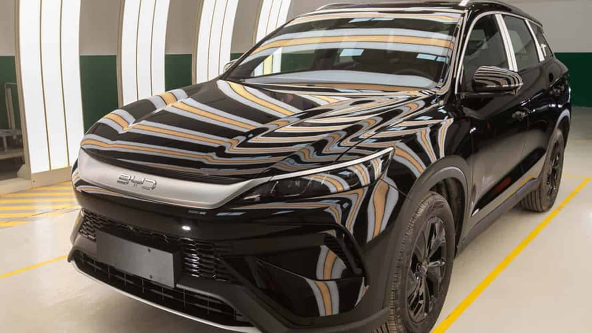 BYD apresenta Song Pro híbrido plug-in flex no Brasil; 30 unidades serão usadas na COP30 - Imagem do artigo