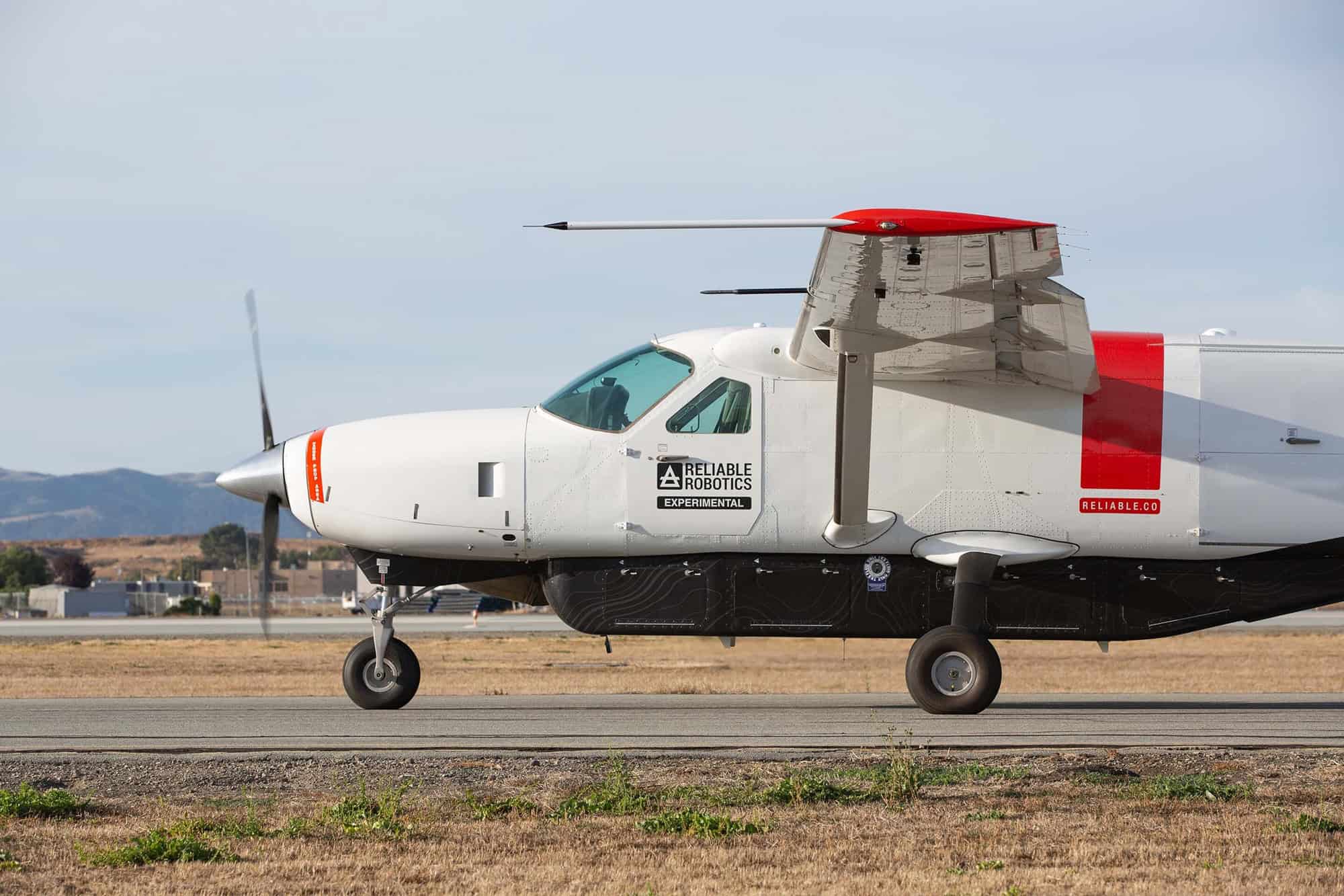 Aviões sem piloto avançam e já contam com contrato militar de US$ 17 milhões - Imagem do artigo