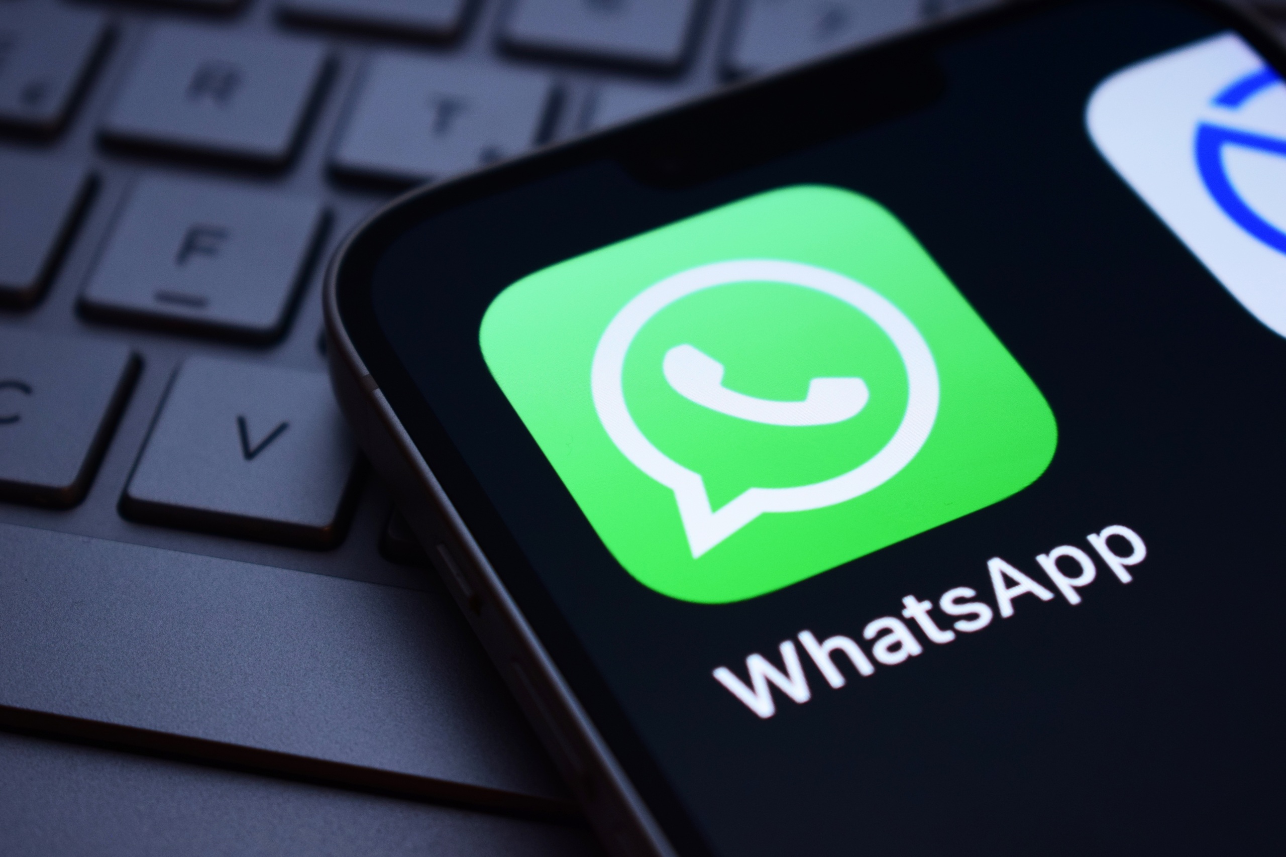 WhatsApp libera recurso de IA que resume conversas longas - Imagem do artigo