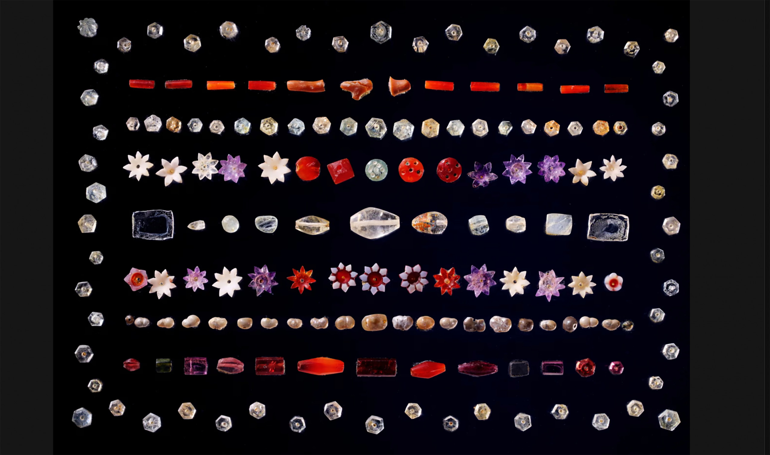 Índia recupera joias sagradas de Buda após suspensão de leilão da Sotheby’s - Imagem do artigo