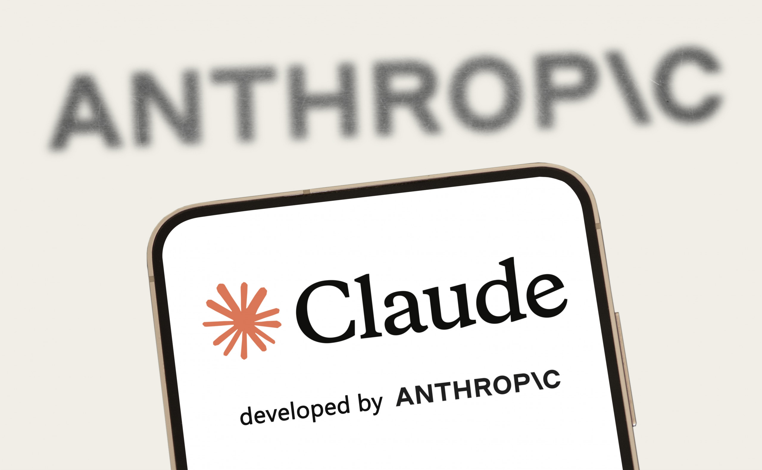 Anthropic apresenta plataforma Claude for Life Sciences para acelerar pesquisas científicas - Imagem do artigo