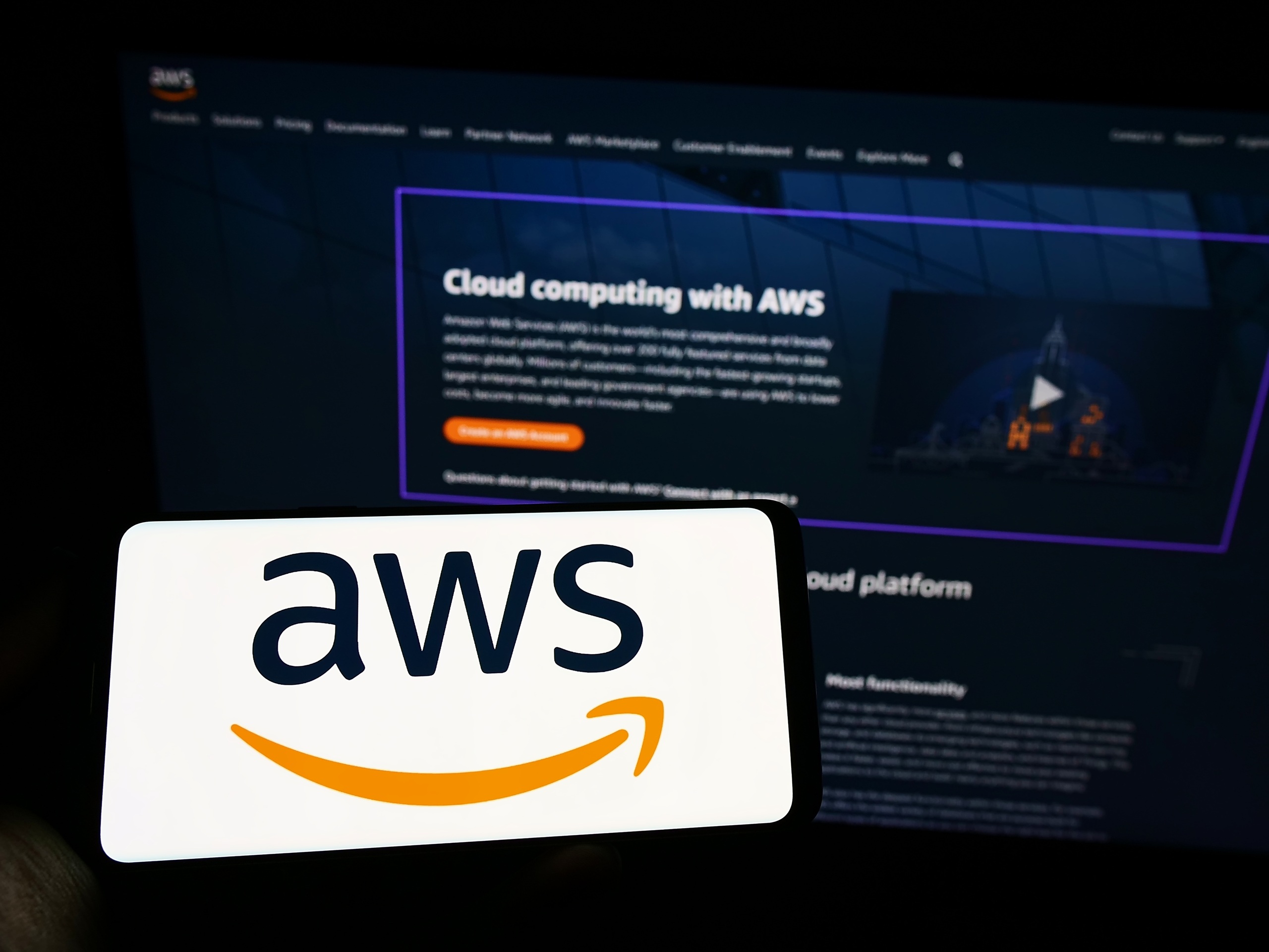Falha na AWS derruba serviços em todo o mundo e expõe fragilidade da nuvem - Imagem do artigo