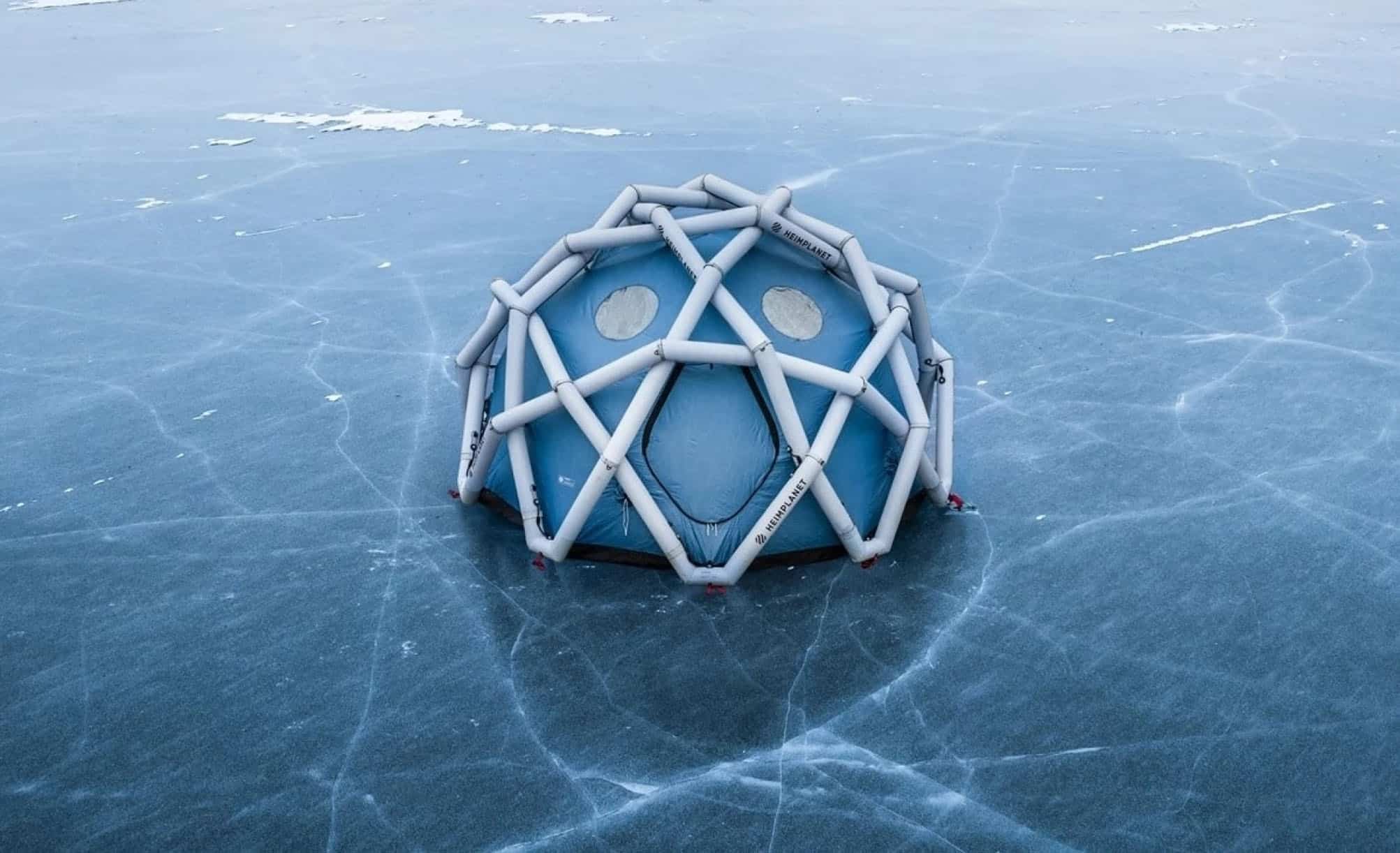 Tenda inflável da Heimplanet suporta ventos de 180 km/h e promete montagem em 5 minutos - Imagem do artigo