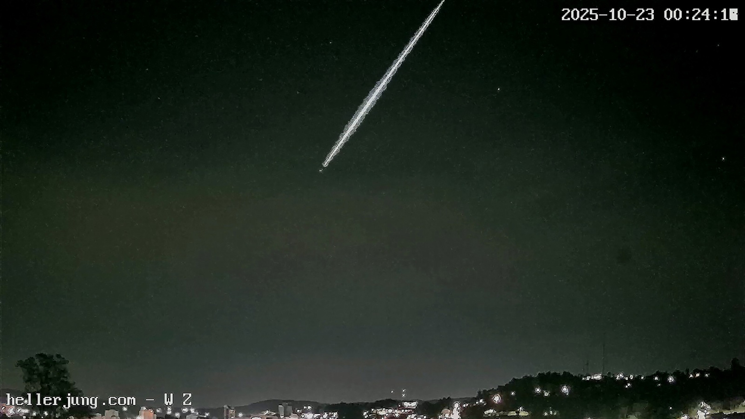 Bola de fogo das Oriônidas ilumina madrugada no Rio Grande do Sul - Imagem do artigo