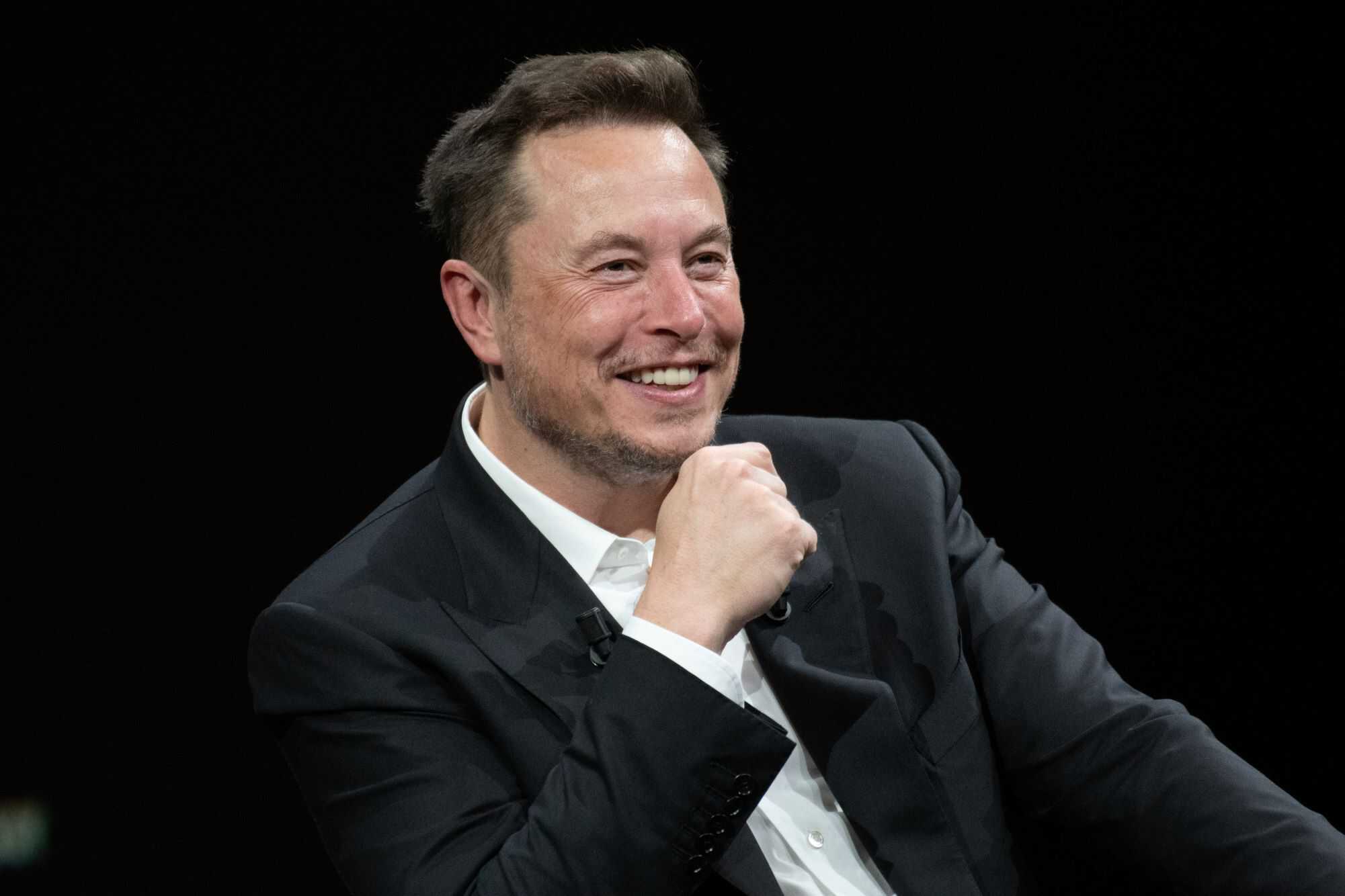 Elon Musk amplia tensão com governo Trump enquanto SpaceX e Tesla enfrentam novas investigações - Imagem do artigo