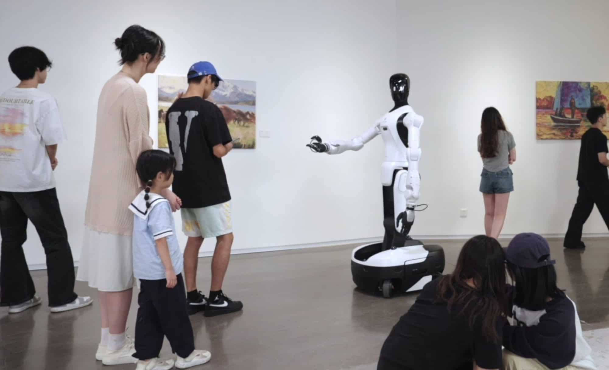 Agibot apresenta G2, robô humanoide capaz de operar sozinho em linhas de produção - Imagem do artigo