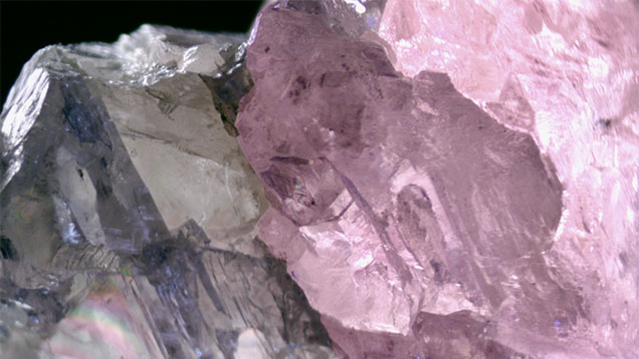 Diamante bicolor de 37,4 quilates é encontrado em mina de Botsuana - Imagem do artigo