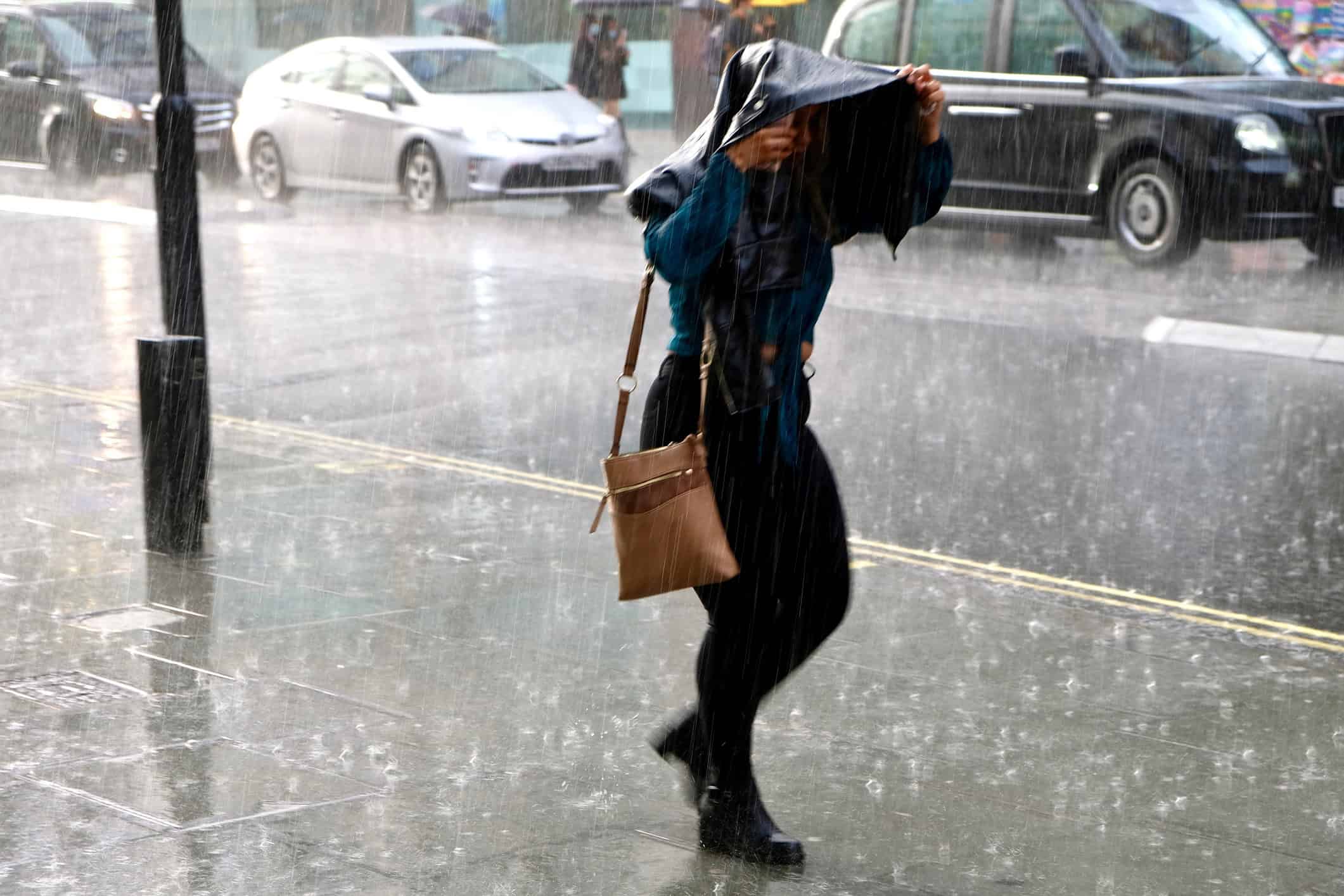 Frente fria avança e leva chuva a Sul, Sudeste e Centro-Oeste a partir desta segunda-feira - Imagem do artigo