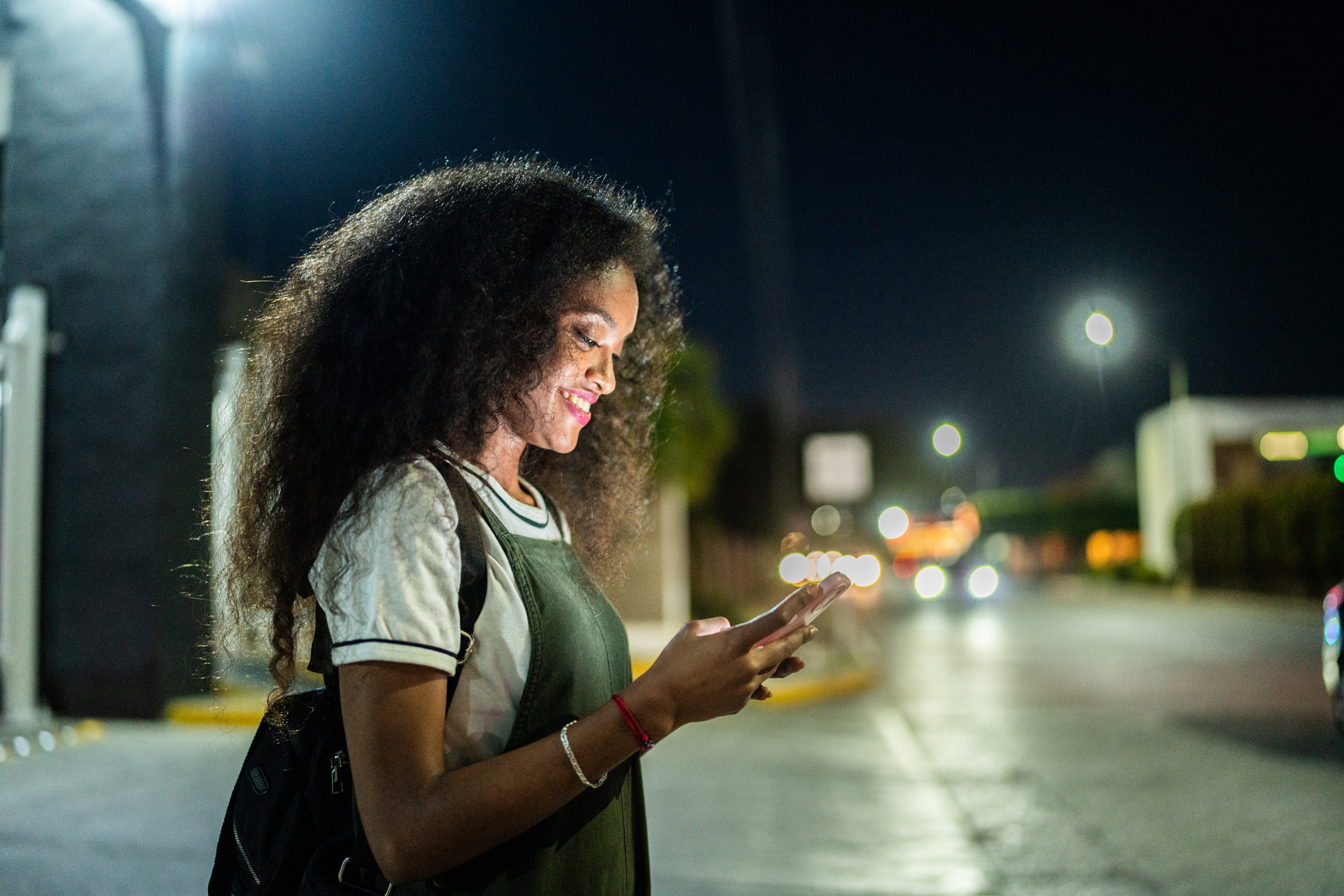 Uber inicia teste que permite passageiras escolherem motoristas mulheres no Brasil - Imagem do artigo