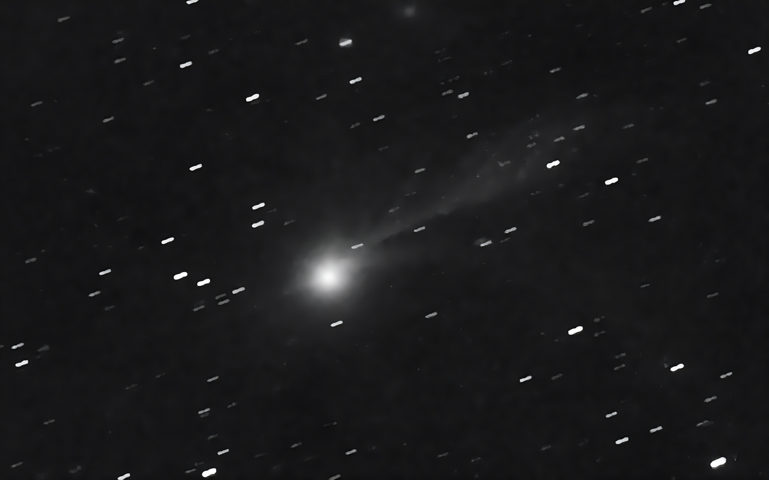 Cometa interestelar 3I/ATLAS revela cauda múltipla e intrigante - Imagem do artigo