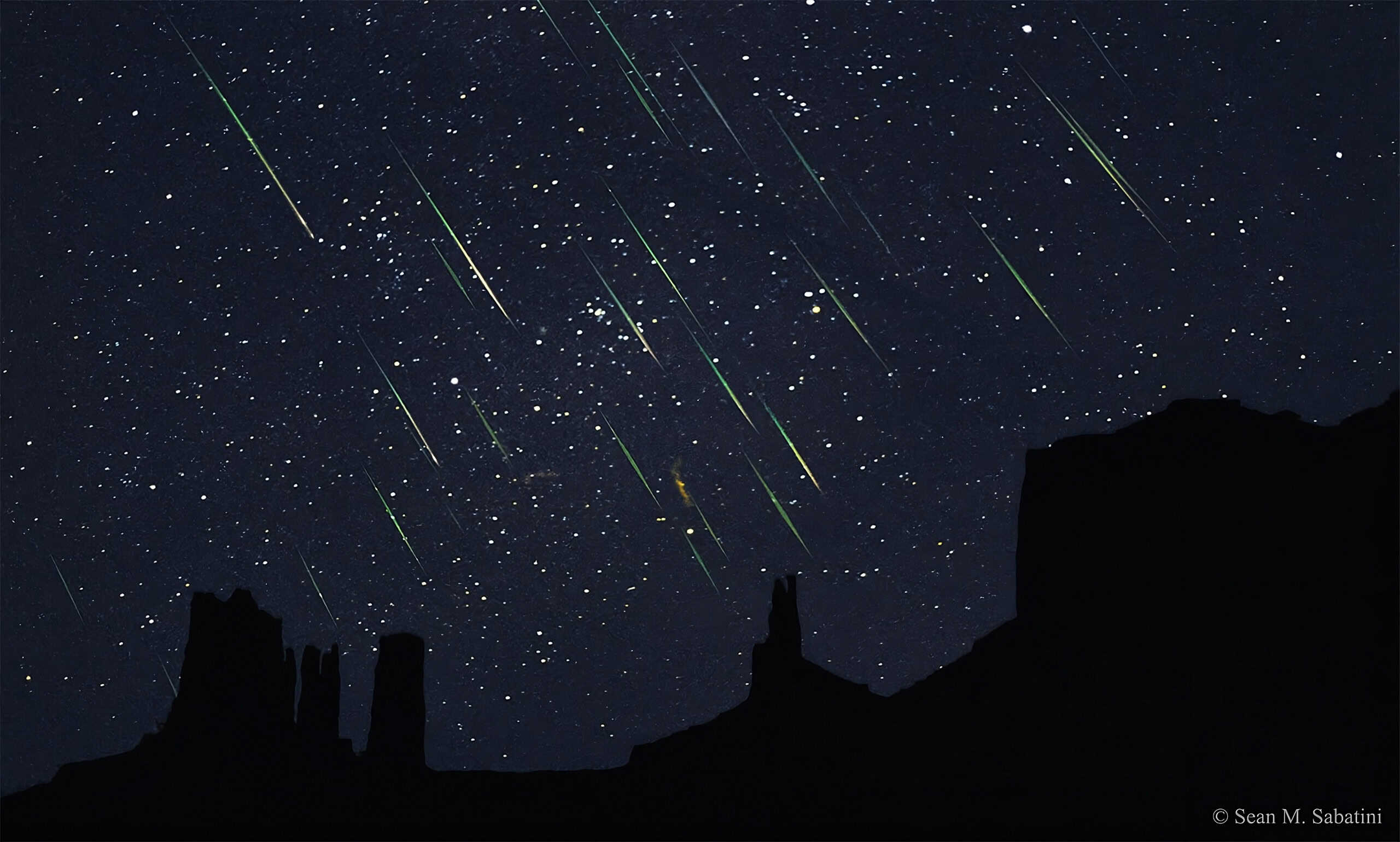 Pico da chuva de meteoros Leônidas ocorre nesta segunda-feira; veja horários e dicas de observação - Imagem do artigo