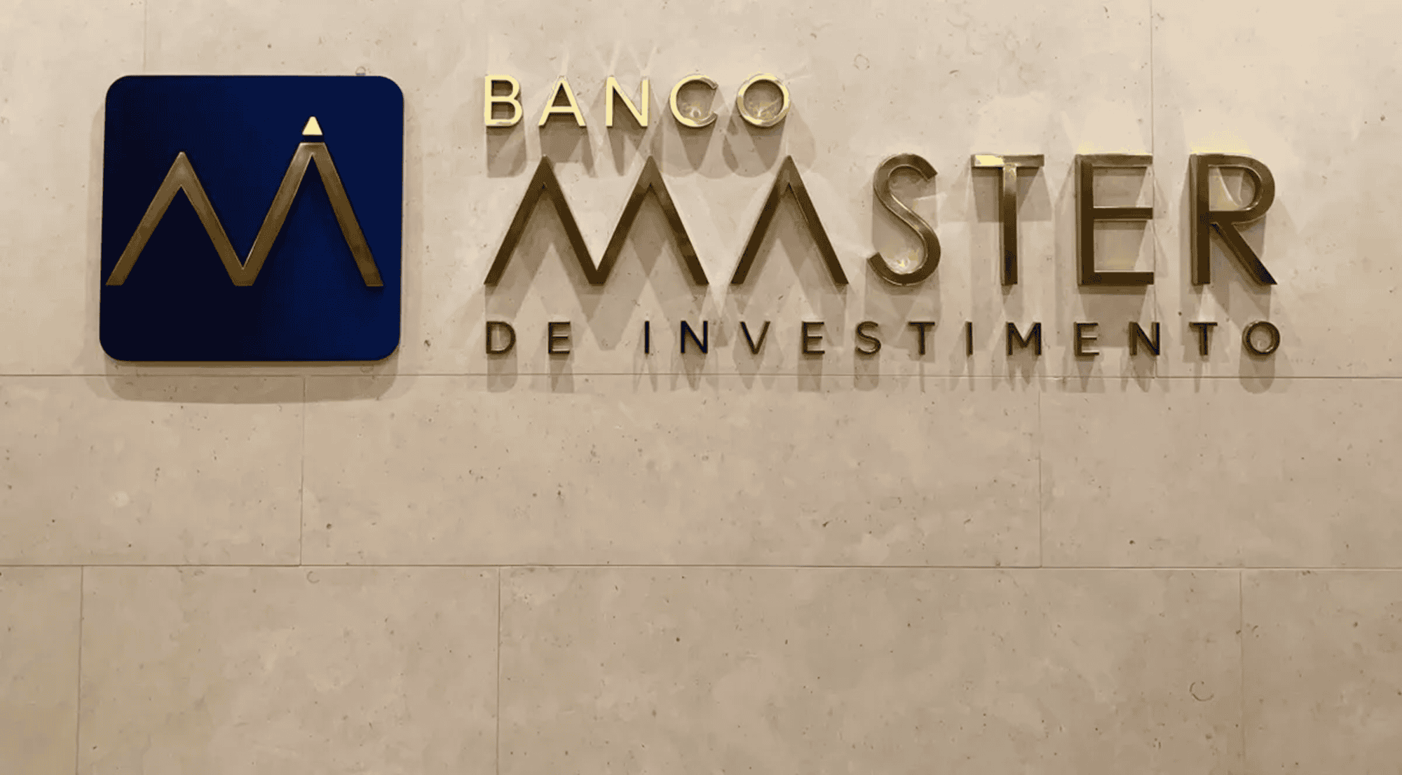 Banco Central liquida Banco Master; dívidas permanecem e chaves Pix perdem validade - Imagem do artigo