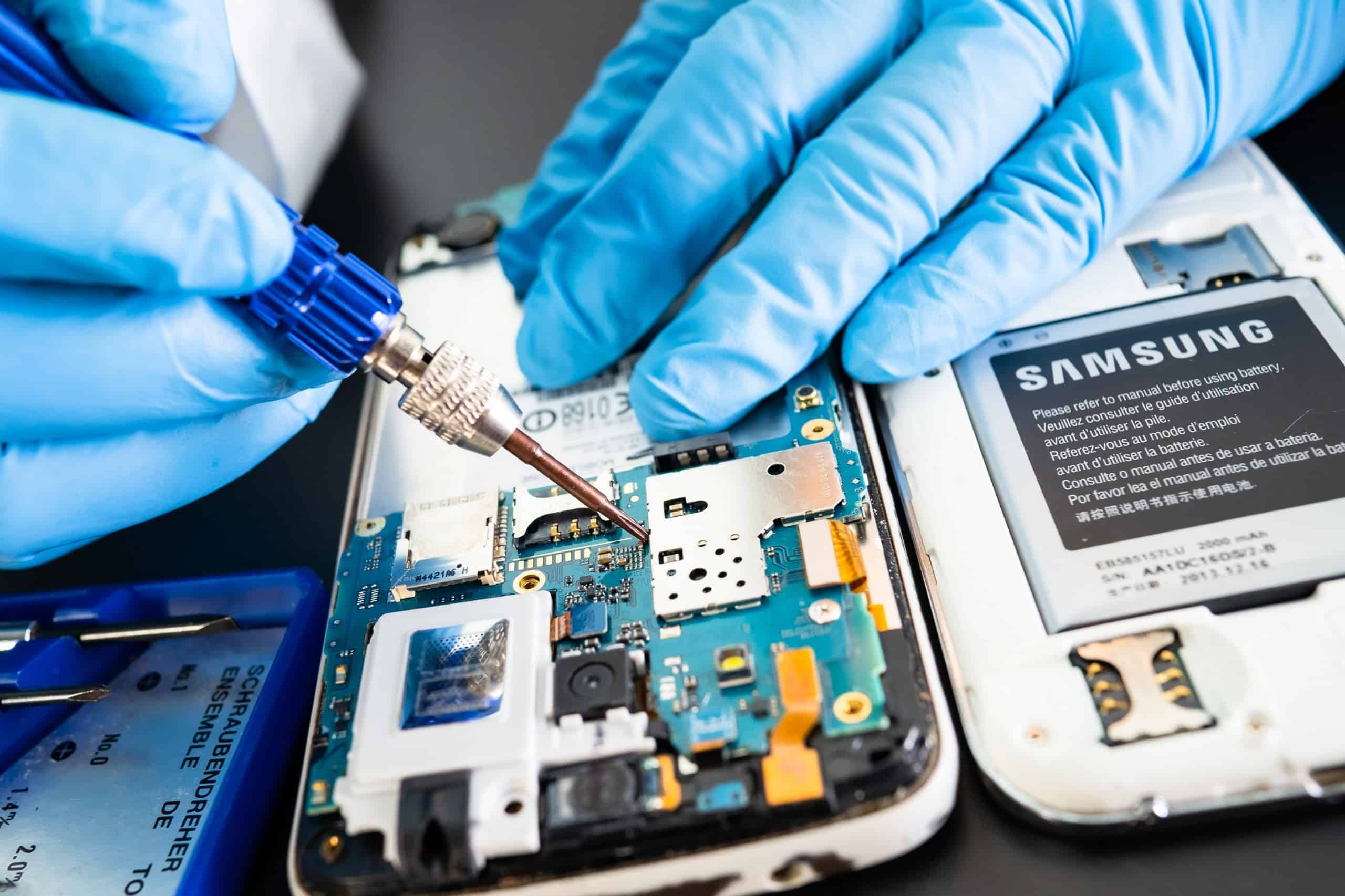 Escassez de memória deve encarecer celulares e notebooks a partir de 2026 - Imagem do artigo