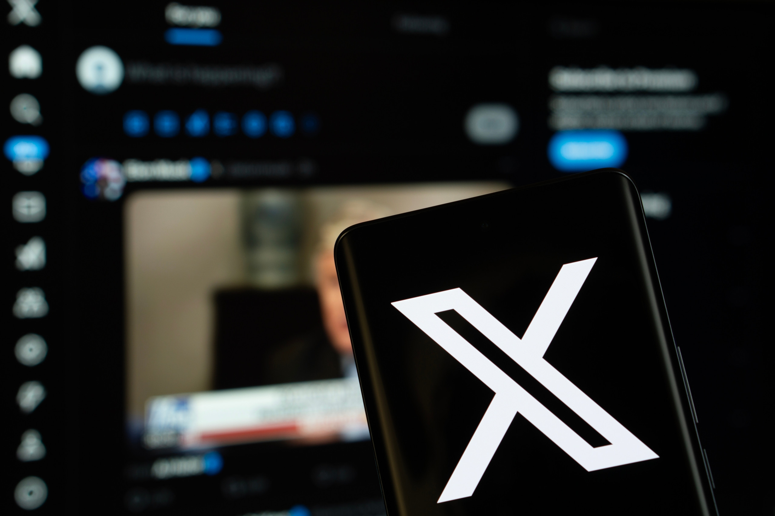 Plataforma X volta a sair do ar e relatos de falha passam de 20 mil em todo o mundo - Imagem do artigo