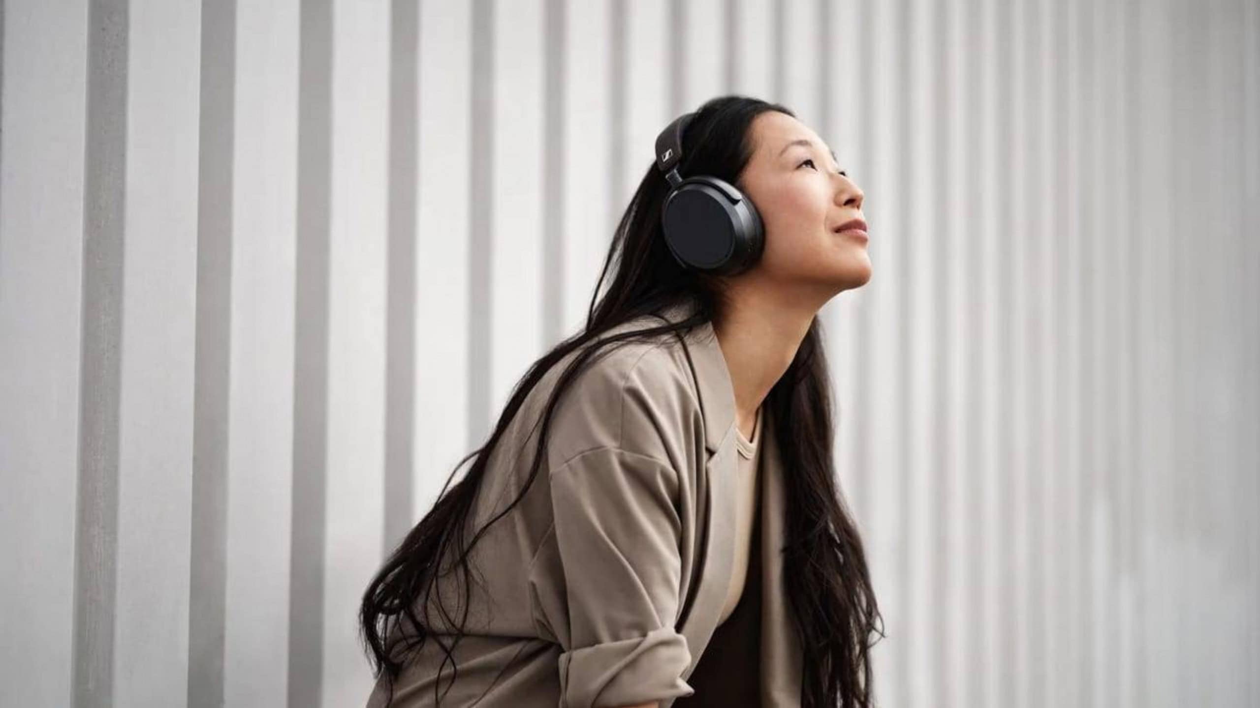 Cinco fones Bluetooth com bateria prolongada chegam ao mercado em 2025 - Imagem do artigo