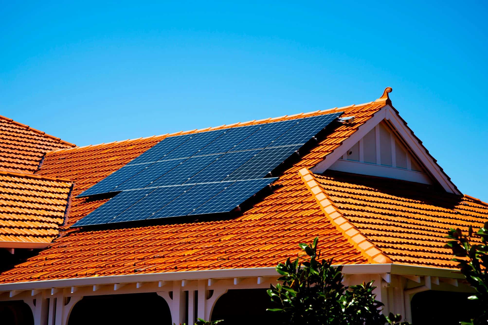 Painéis solares evitaram quase 600 mortes nos EUA em oito anos, aponta estudo - Imagem do artigo