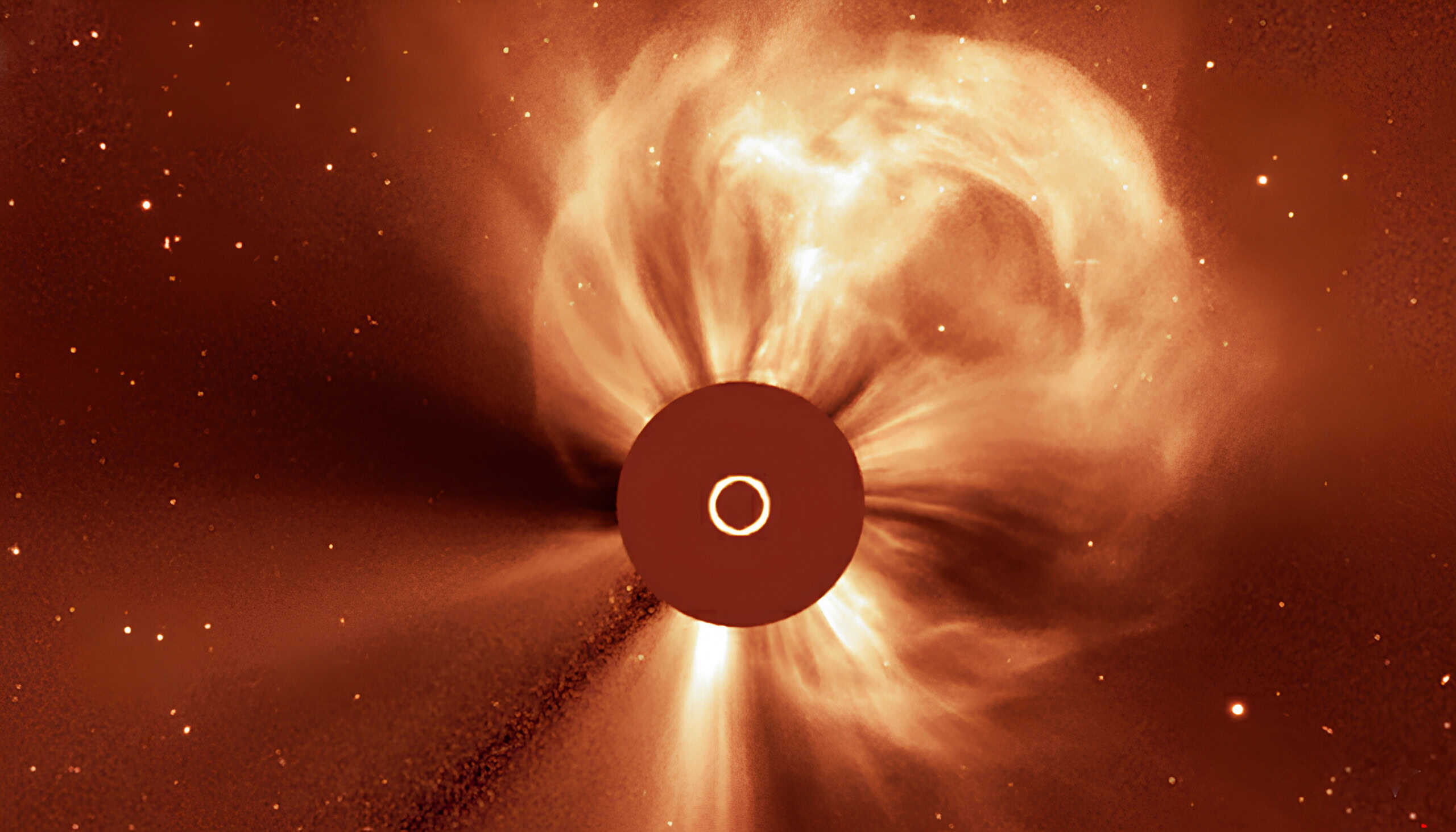 Cientistas registram minutos que antecedem explosões solares de classe X - Imagem do artigo