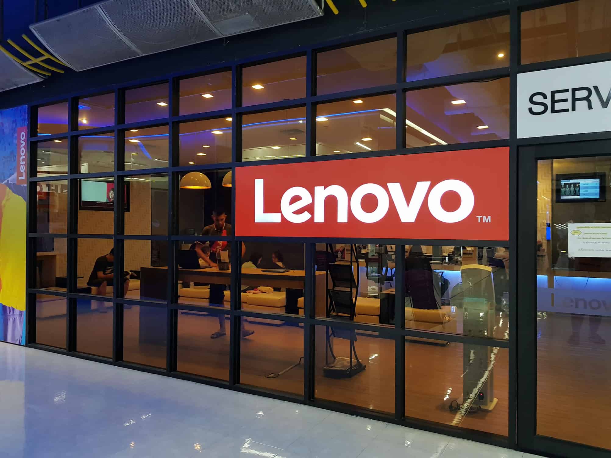 Lenovo anuncia Legion Pro Rollable, notebook gamer com tela OLED que se expande em formato ultrawide - Imagem do artigo