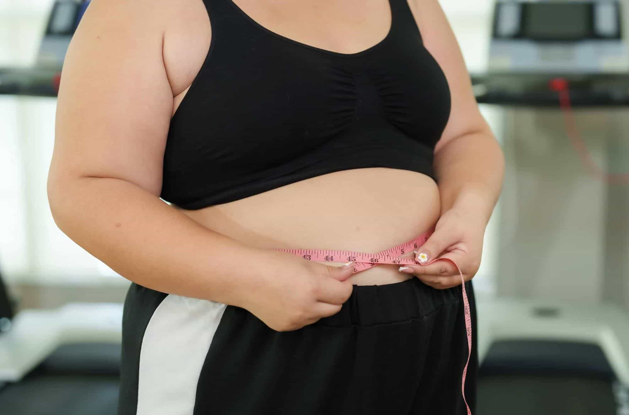 Combinação de barriga saliente e baixa massa muscular amplia em 83% o risco de morte após os 50 anos - Imagem do artigo