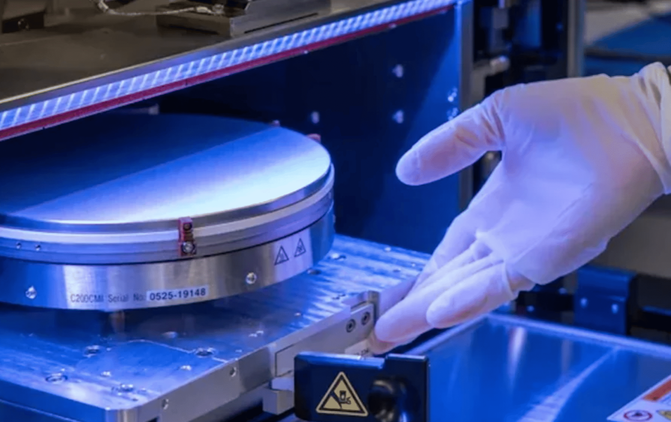 Pesquisadores dos EUA produzem chip 3D monolítico com lógica e memória empilhadas - Imagem do artigo