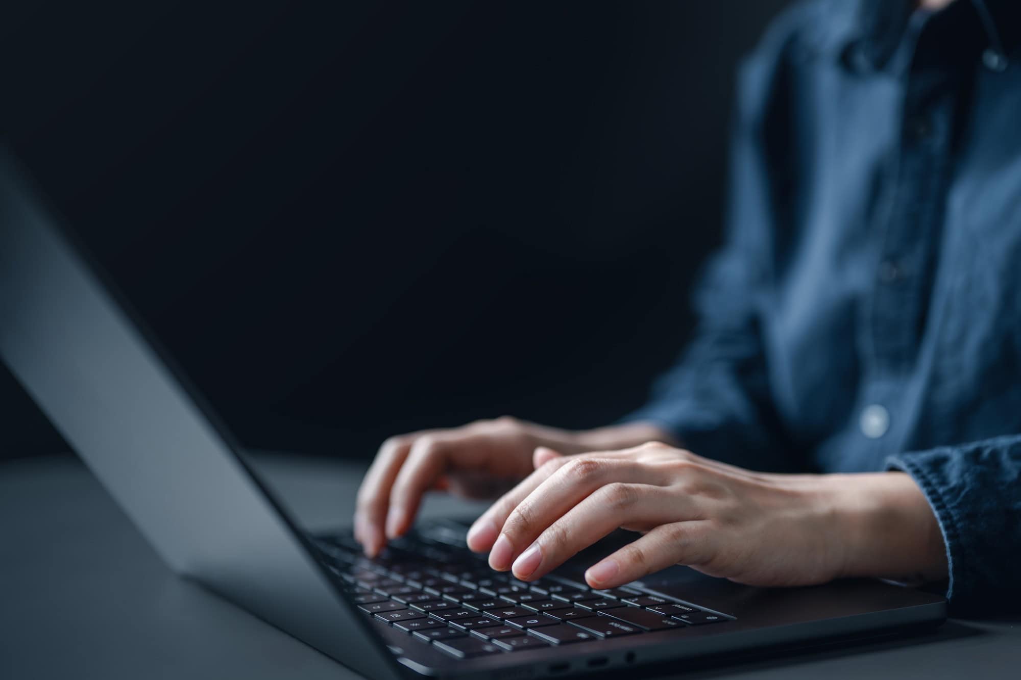 Escassez de memória RAM pode derrubar vendas de PCs em 8,9% em 2026, aponta IDC - Imagem do artigo