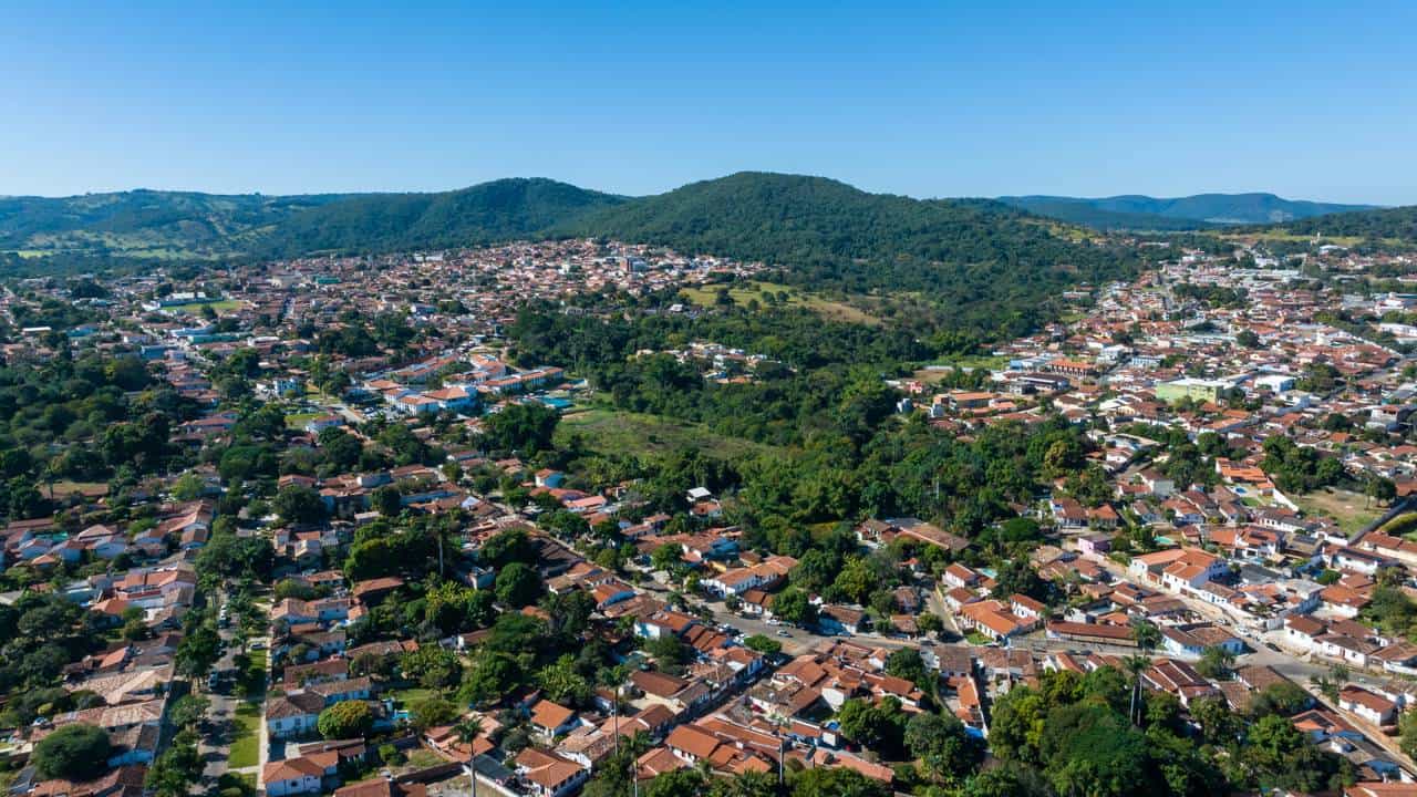 Pirenópolis reúne mais de 80 cachoeiras e reforça turismo de bem-estar, indicam pesquisas - Imagem do artigo