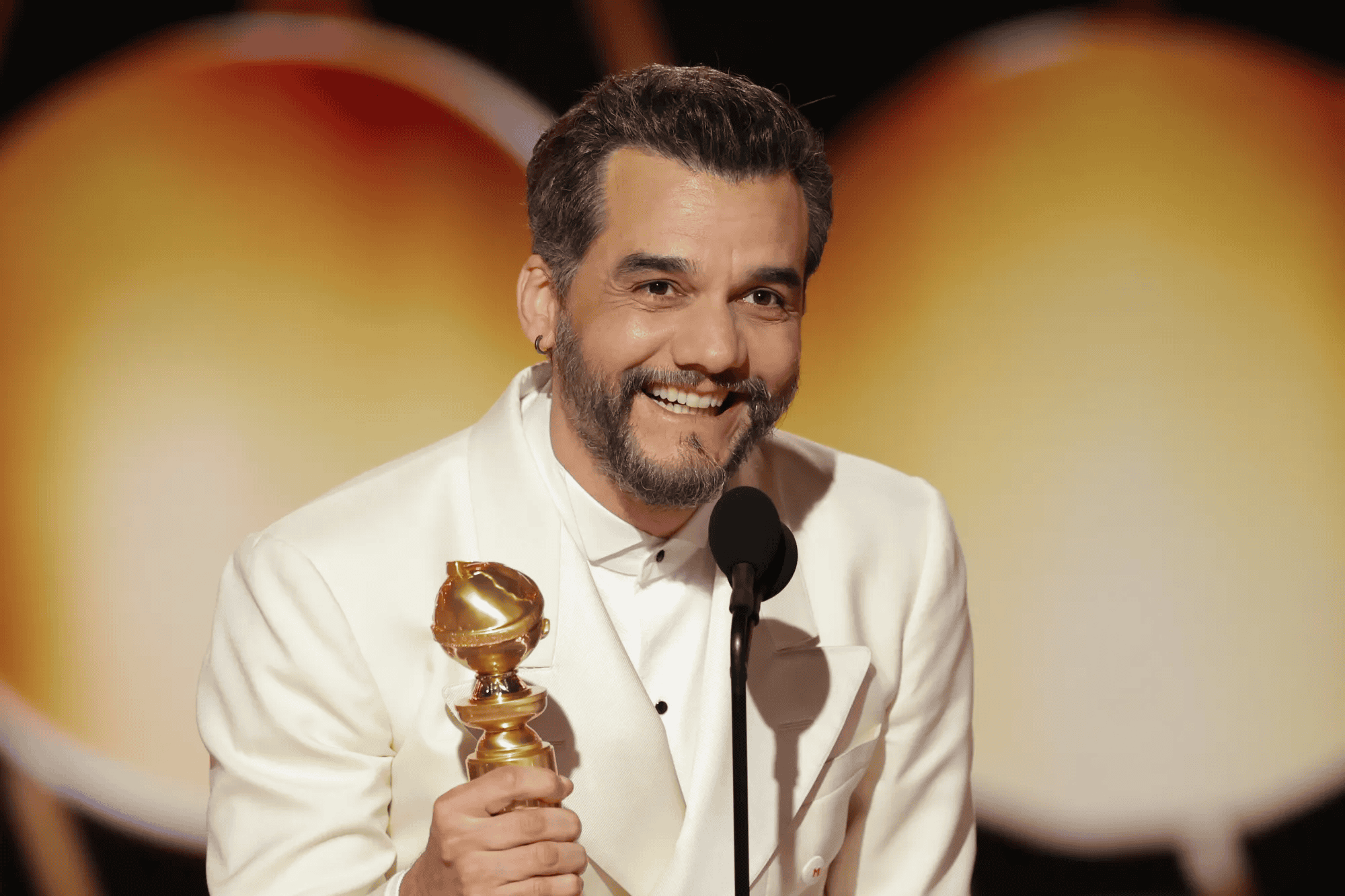 Brasil conquista dois Globos de Ouro: “O Agente Secreto” leva Filme Internacional e Wagner Moura vence como Melhor Ator - Imagem do artigo
